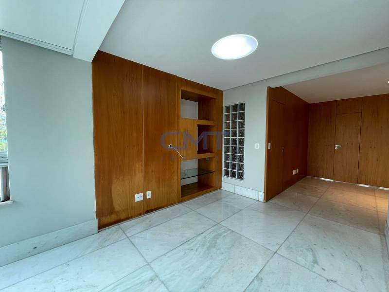 Apartamento à venda no Santo Agostinho: 