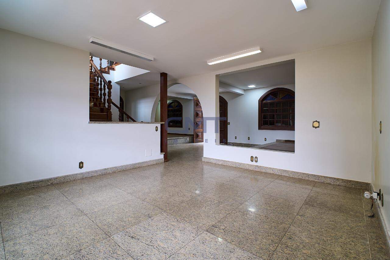 Casa para aluguel no Santo Antônio : 