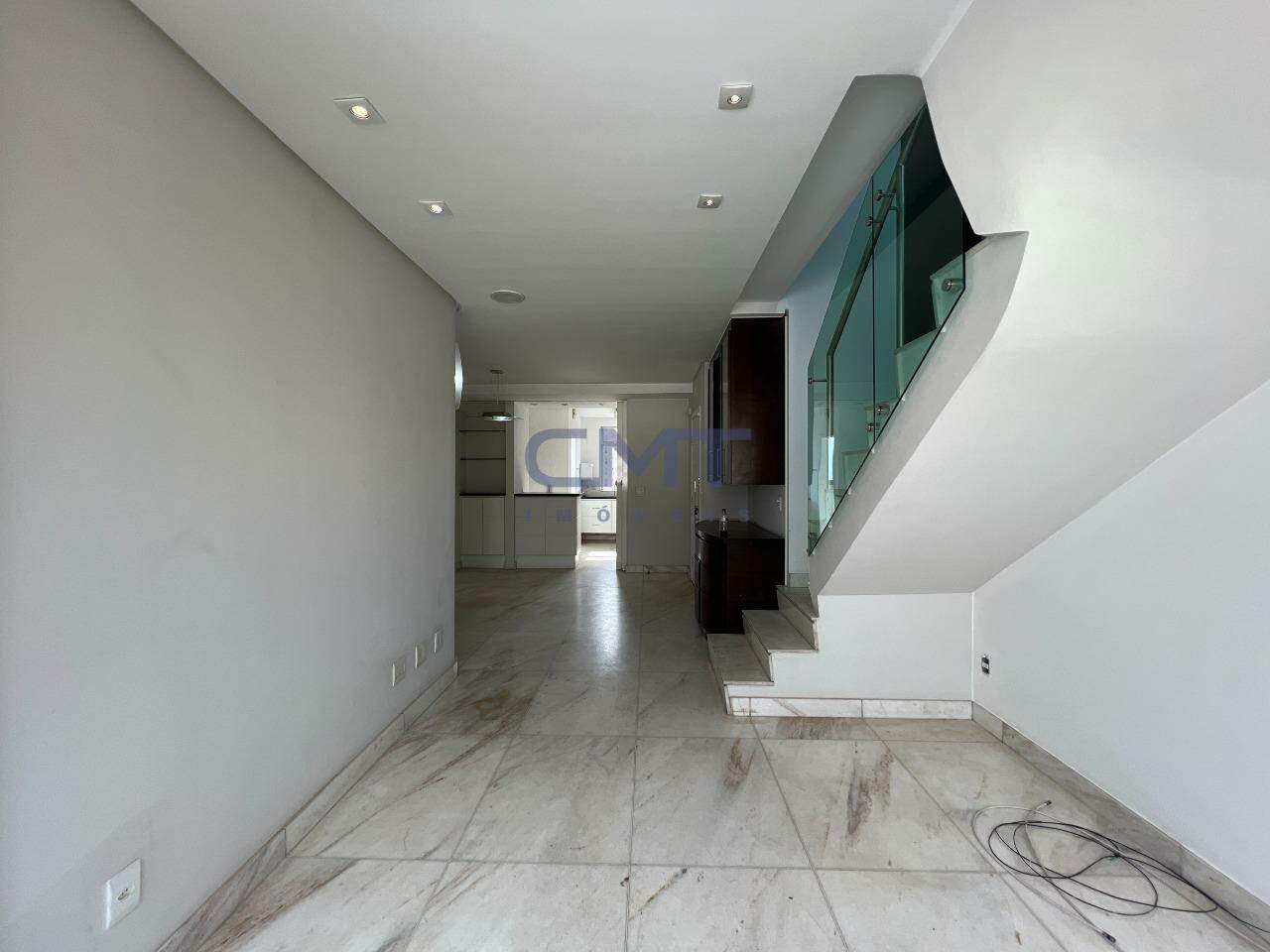 Cobertura à venda no Grajaú : sala