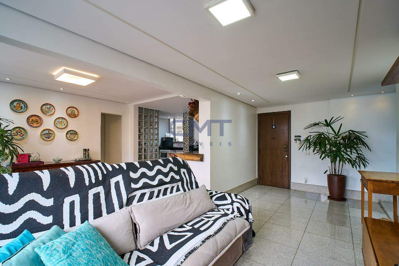 Apartamento à venda no Serra: 