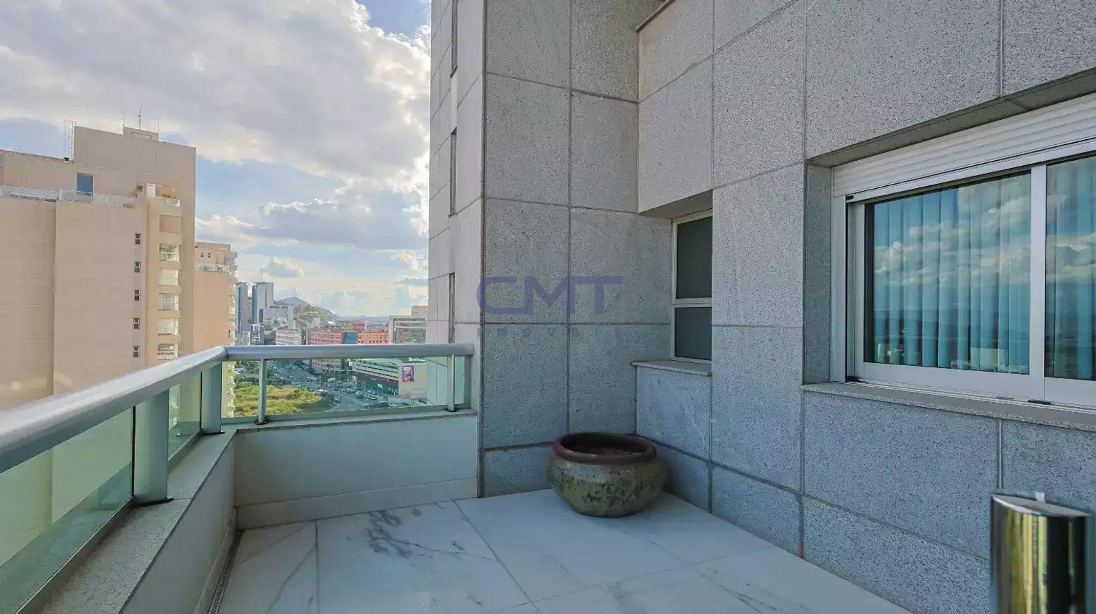 Apartamento à venda no Vila da Serra: 