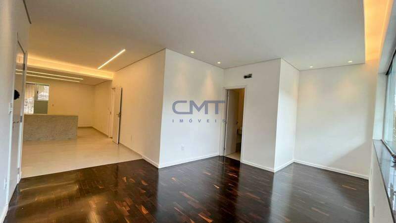 Apartamento à venda no Lourdes: 