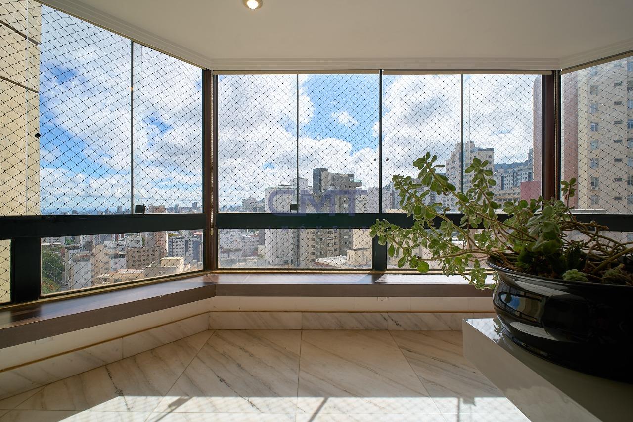 Apartamento à venda no Sion: 