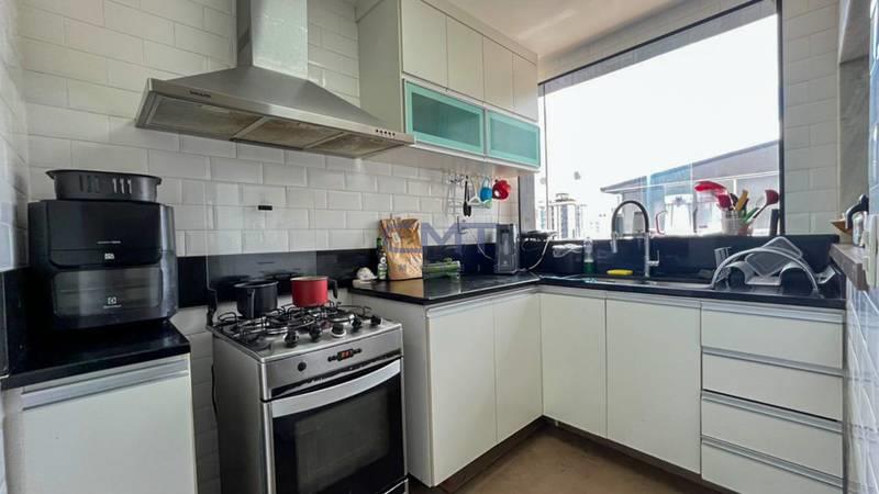 Cobertura à venda no Lourdes: 