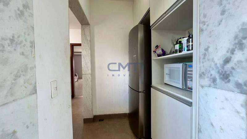 Cobertura à venda no Lourdes: 