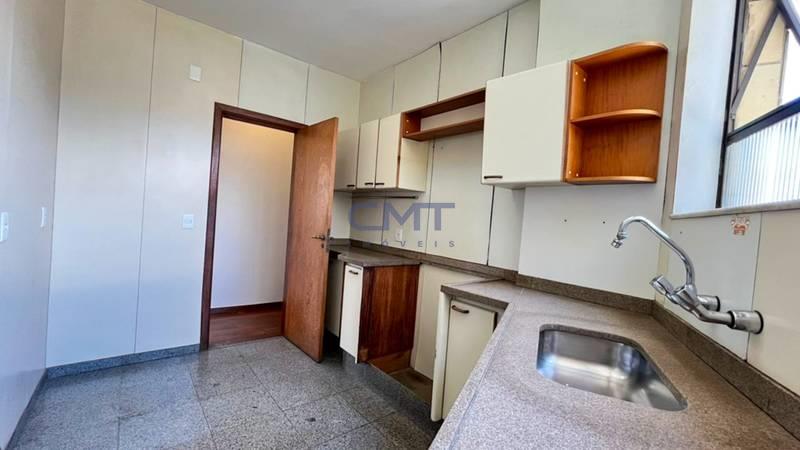 Apartamento à venda no Cruzeiro: 