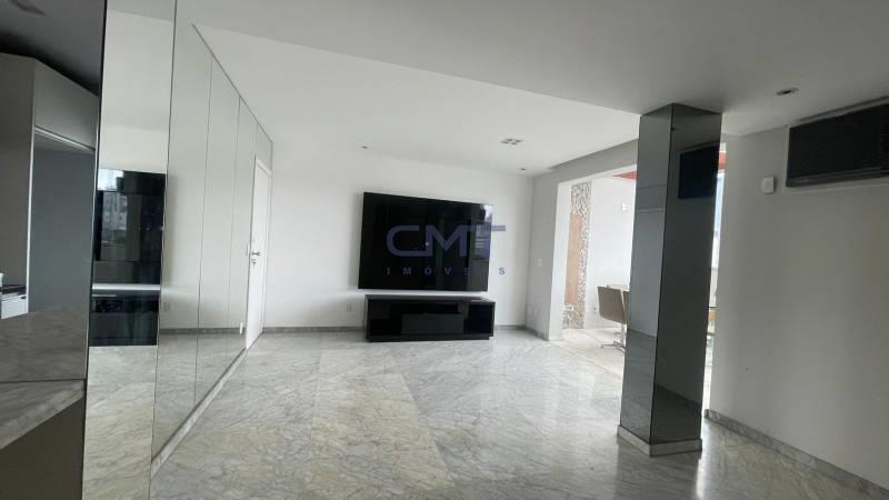 Cobertura à venda no Funcionários : 