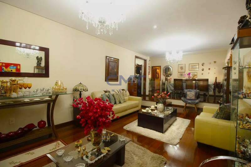 Apartamento à venda no Lourdes: 