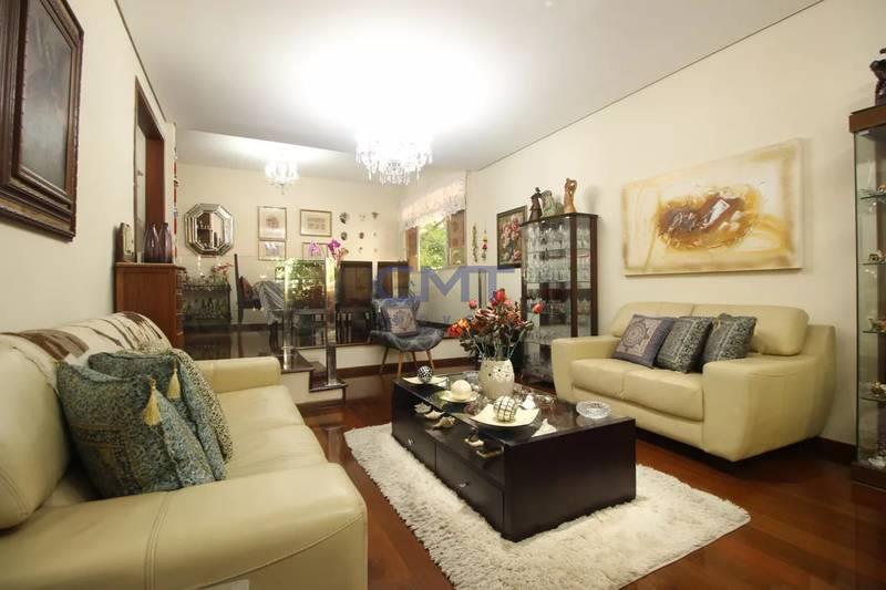 Apartamento à venda no Lourdes: 