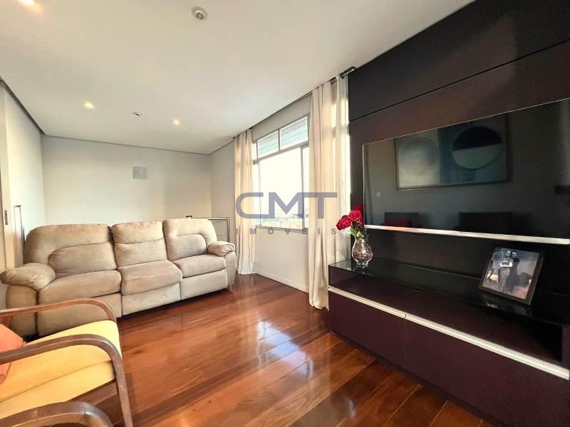 Cobertura à venda no Santo Antônio : 