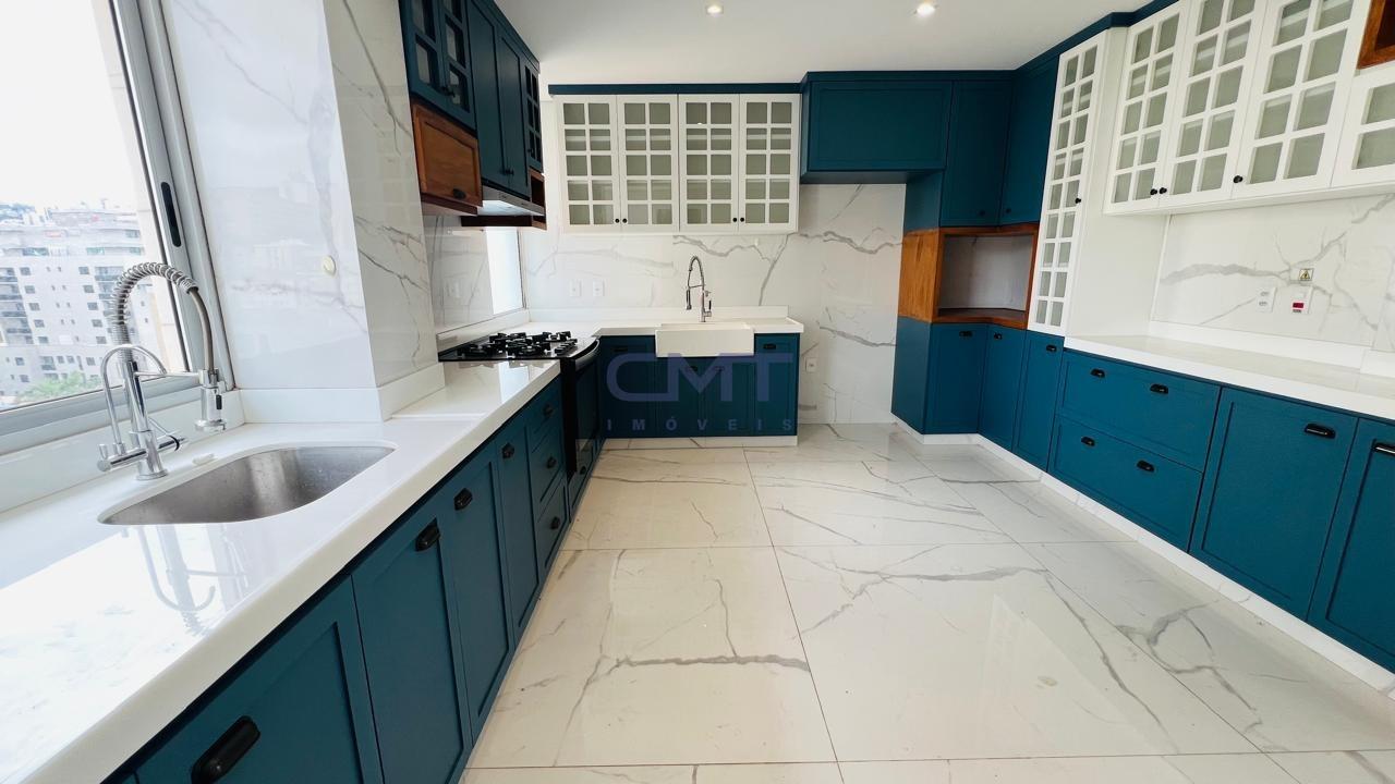 Cobertura à venda no Santo Antônio : 