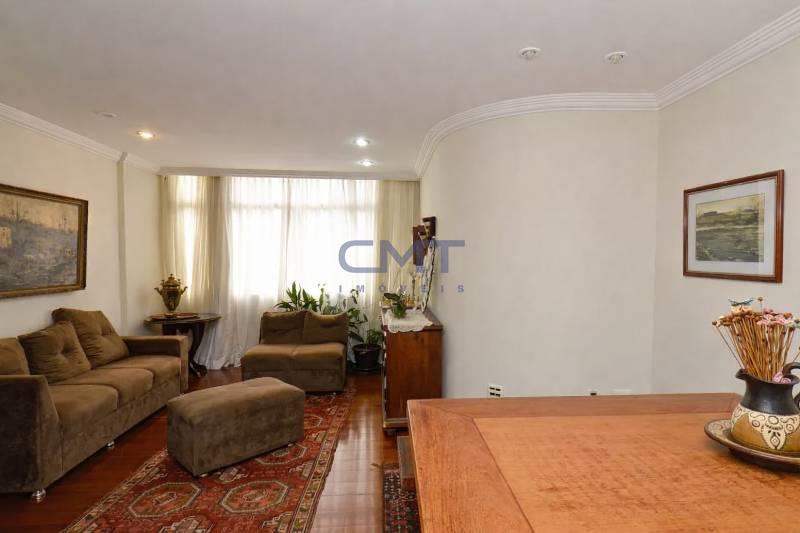 Apartamento à venda no Funcionários : 