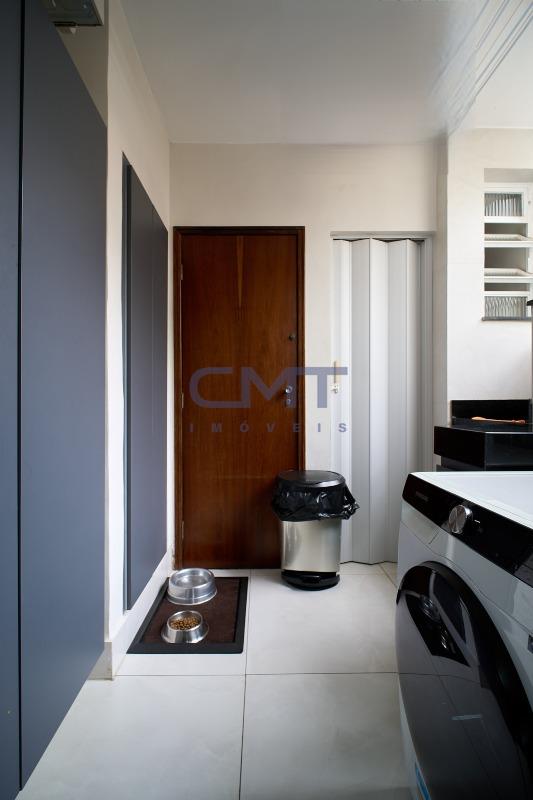 Apartamento à venda no Santa Lúcia : 