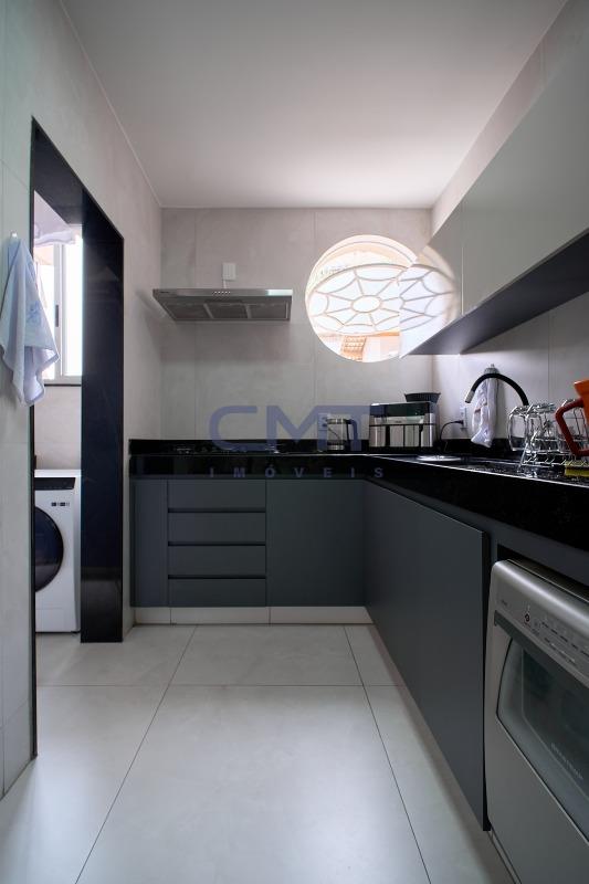 Apartamento à venda no Santa Lúcia : 