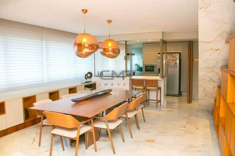 Cobertura à venda no Savassi: 