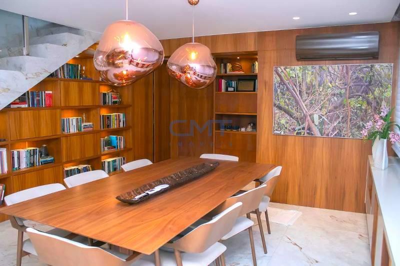 Cobertura à venda no Savassi: 