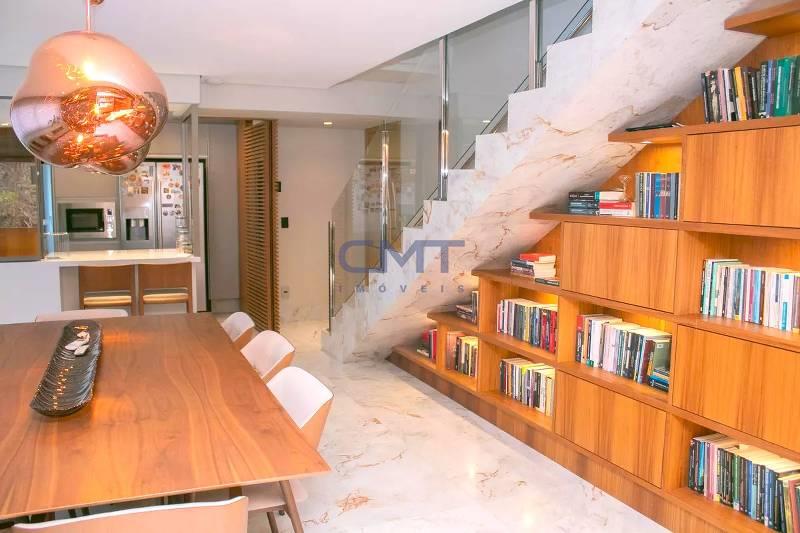 Cobertura à venda no Savassi: 