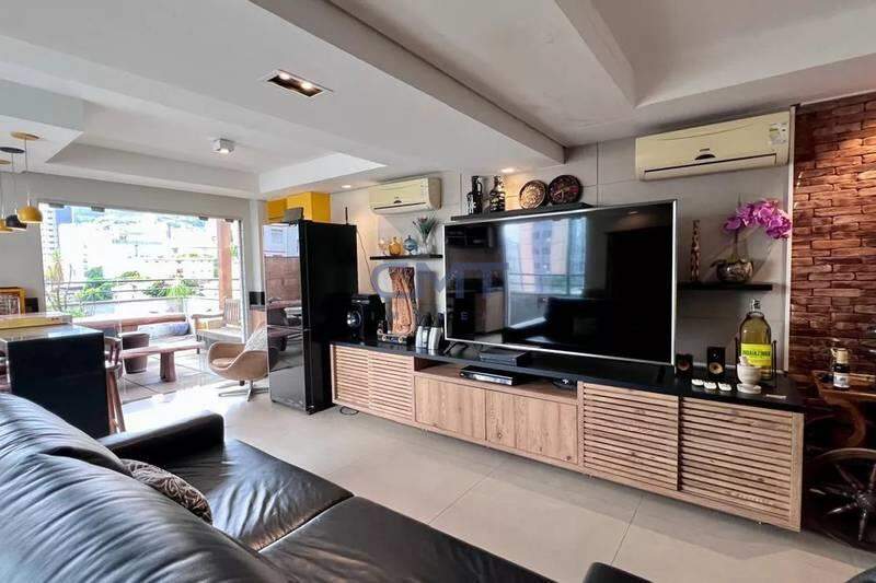 Cobertura à venda no Carmo: 