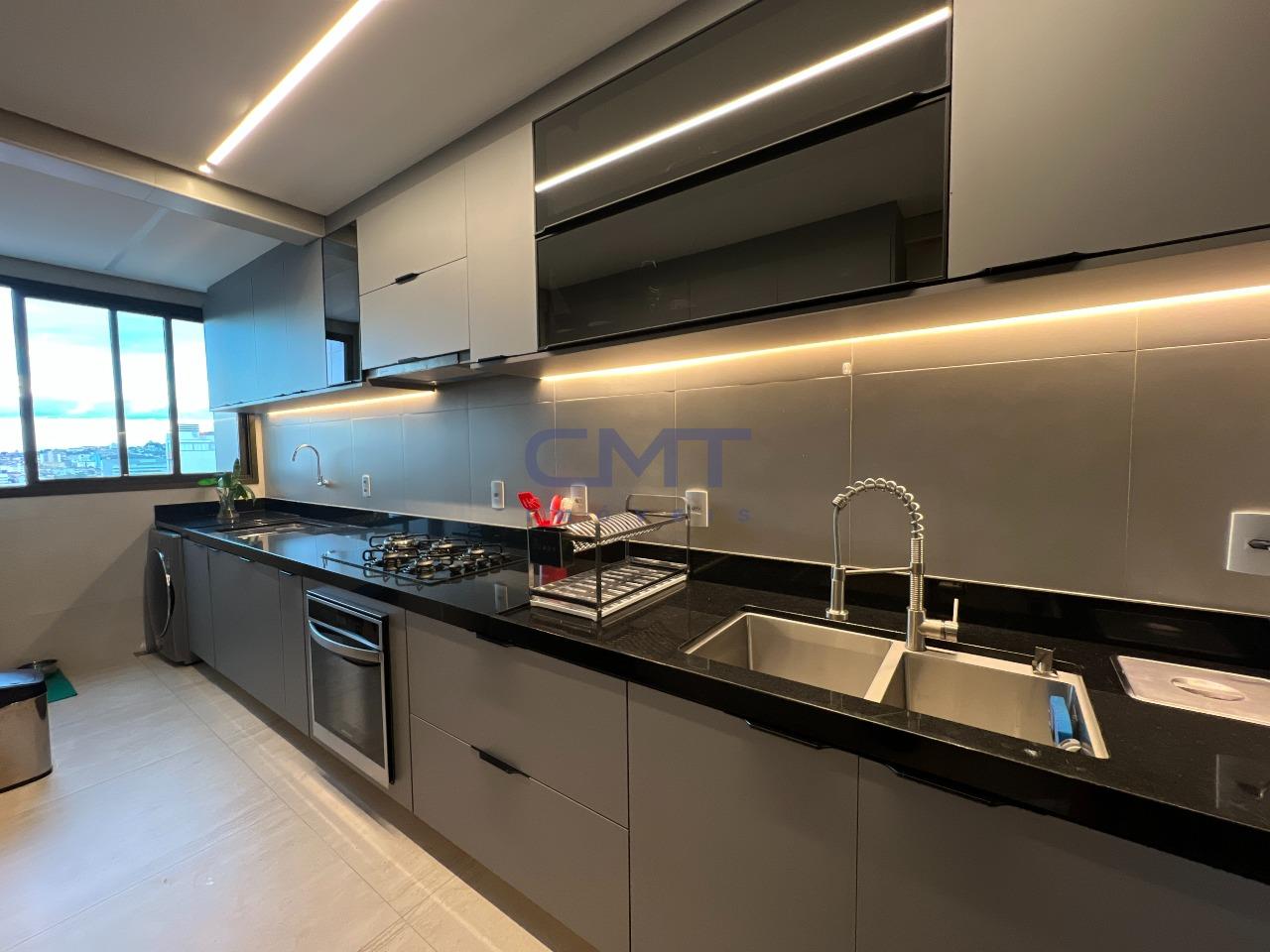 Cobertura à venda no Prado: 