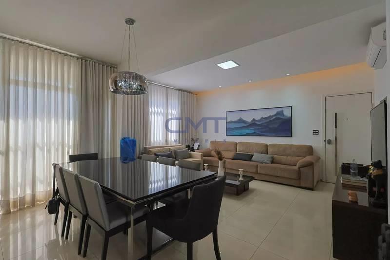 Cobertura à venda no Cruzeiro: 