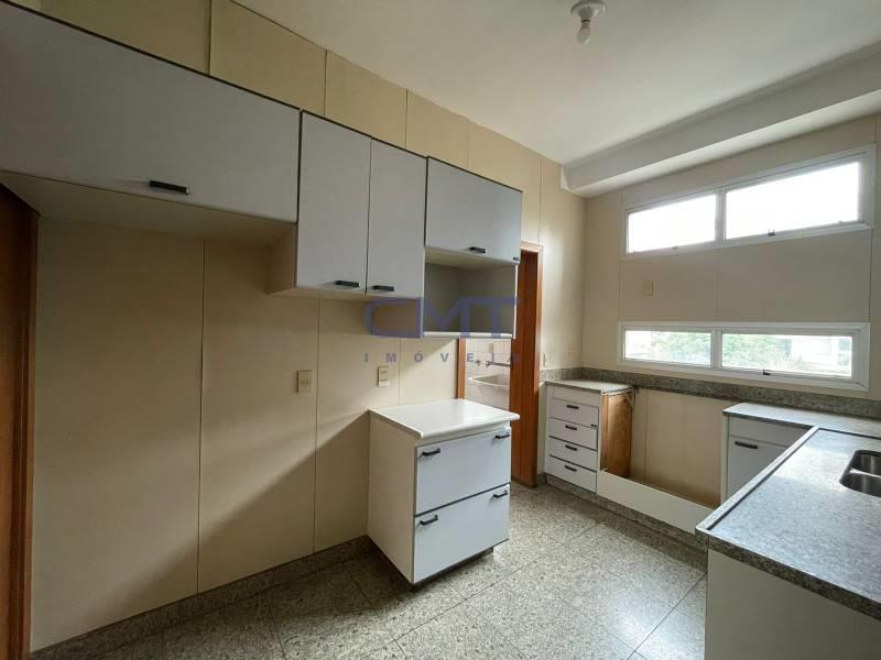 Apartamento à venda no Funcionários : 