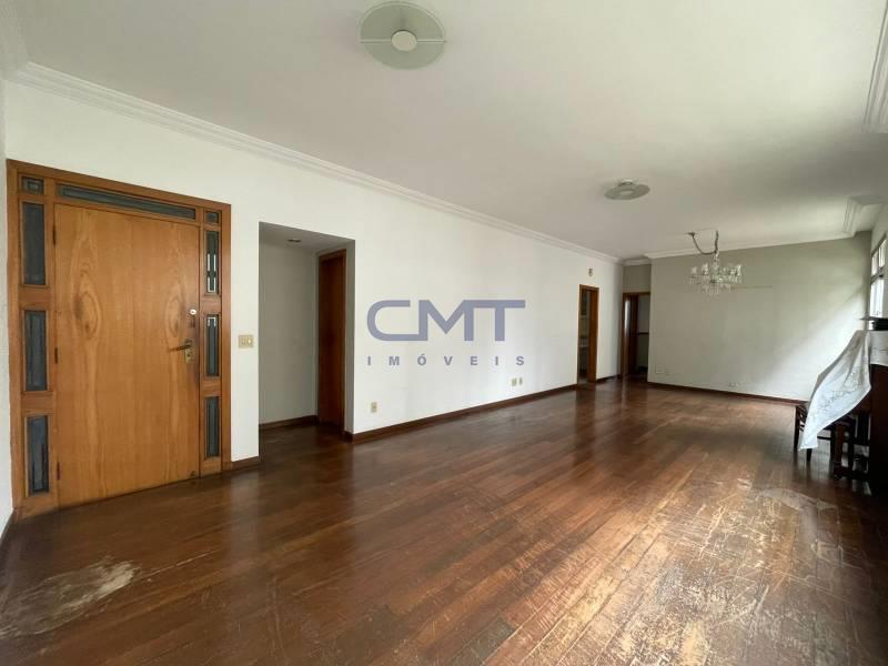 Apartamento à venda no Funcionários : 