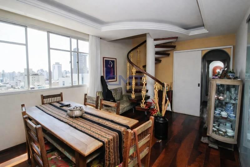 Cobertura à venda no Santo Antônio : 