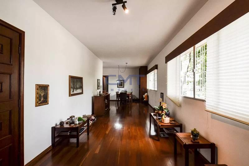 Apartamento à venda no Lourdes: 