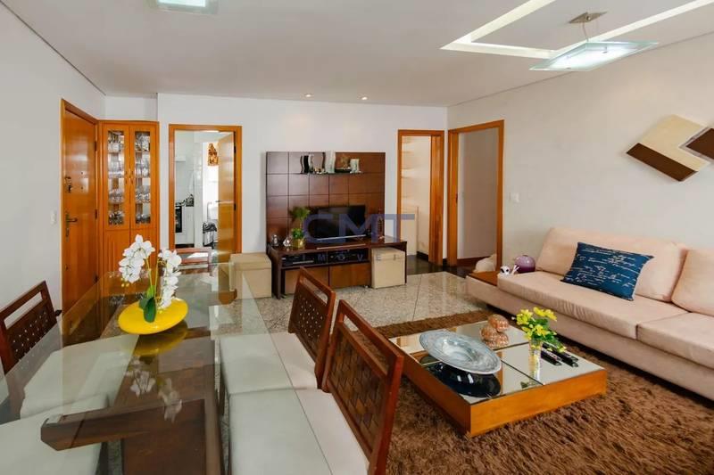 Apartamento à venda no Prado: 