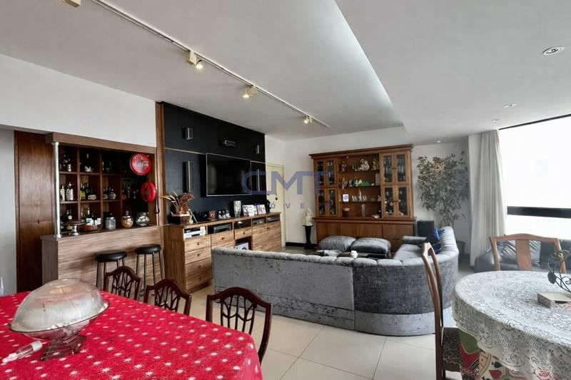 Apartamento à venda no Sion: 