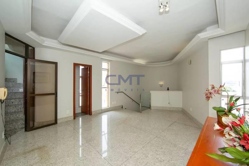 Cobertura à venda no Prado: 