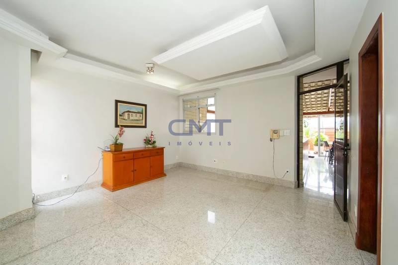 Cobertura à venda no Prado: 