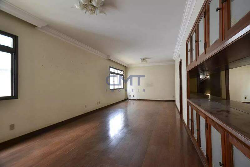 Apartamento, 4 quartos, 300 m² - Foto 1