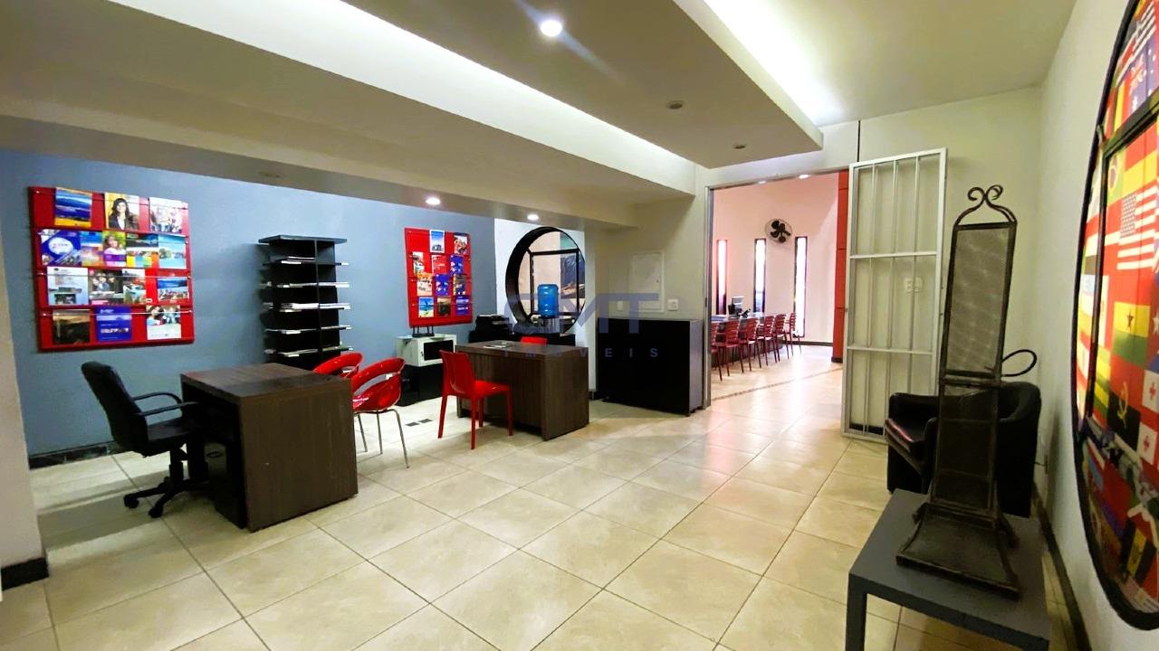 Andar corrido para aluguel no Lourdes: 