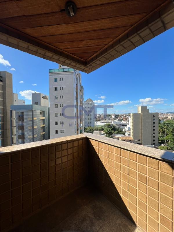 Apartamento à venda no Santa Efigênia : VARANDA