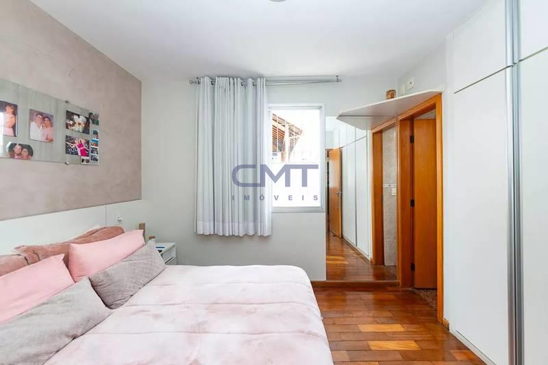 Cobertura à venda no Prado: 