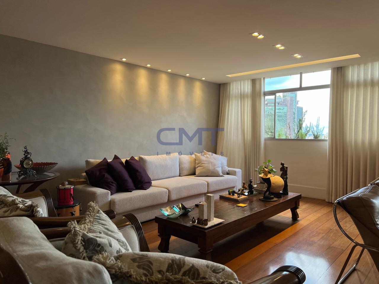 Apartamento à venda no Savassi: Sala