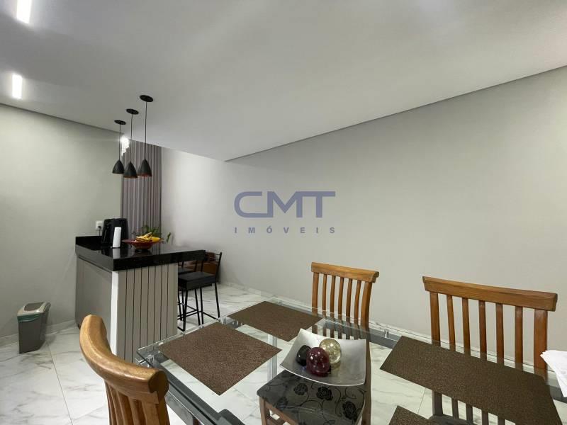 Casa à venda no Santa Efigênia : 