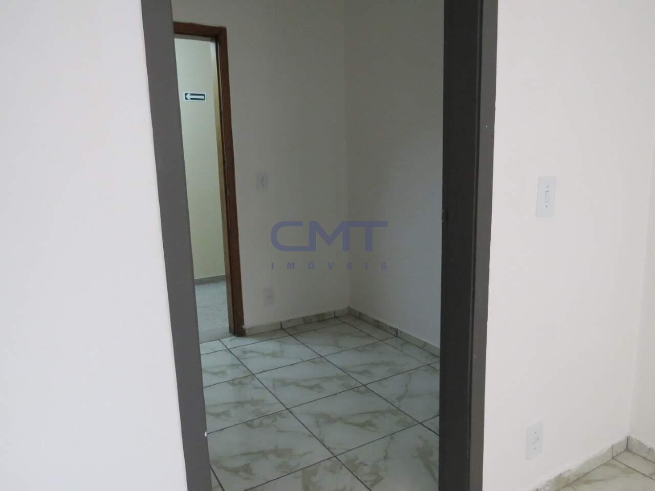 Sala à venda no Centro: 