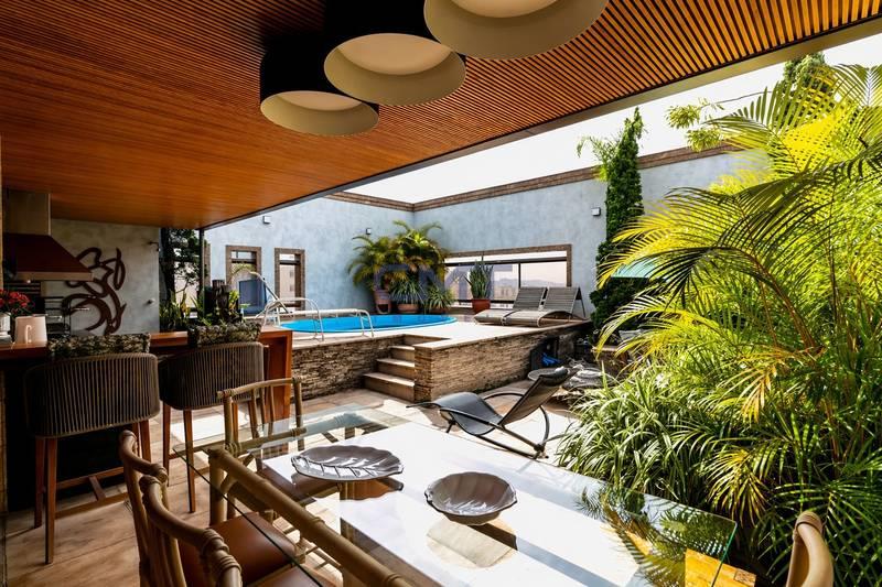 Cobertura à venda no Lourdes: 