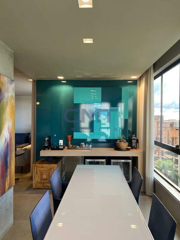 Apartamento à venda no Gutierrez: Varanda