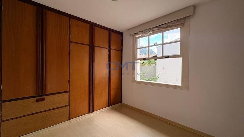 Casa à venda no Vila Paris: 