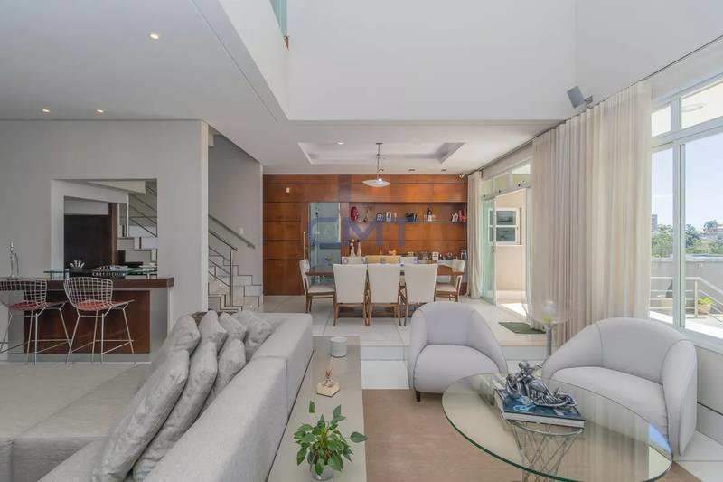 Casa à venda no Santa Lúcia : 