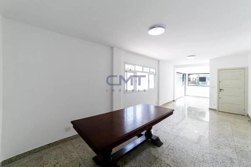 Área privativa à venda no Serra: 