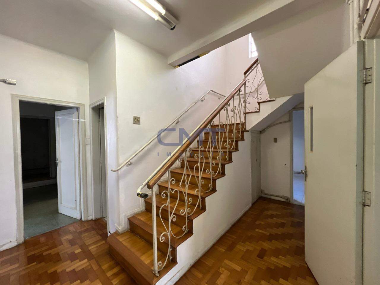 Casa à venda no Barro Preto: 
