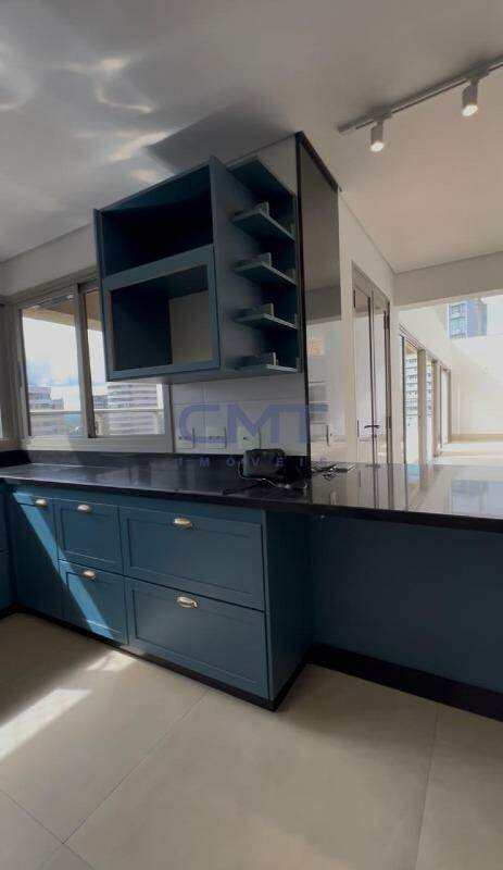 Cobertura à venda no Vale do Sereno: 