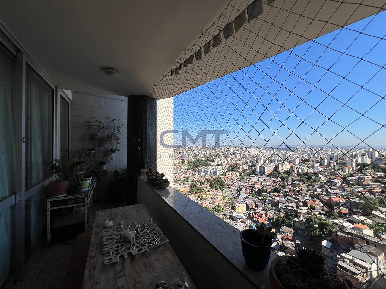 Apartamento à venda no Gutierrez: 