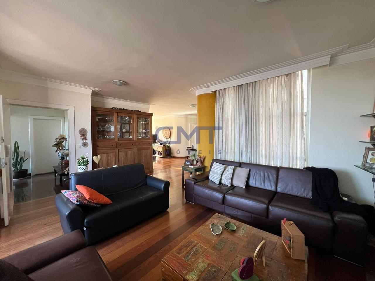 Apartamento à venda no Gutierrez: 
