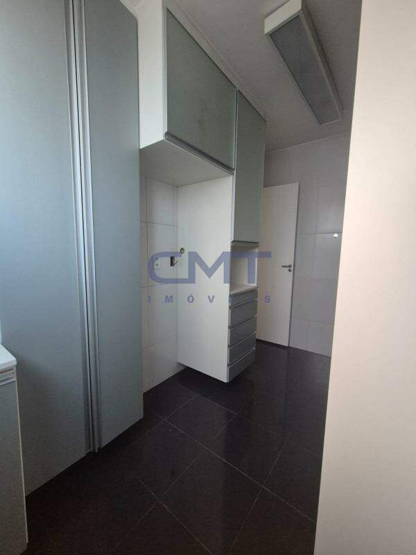 Apartamento à venda no Buritis: 