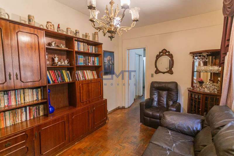Apartamento à venda no Lourdes: 